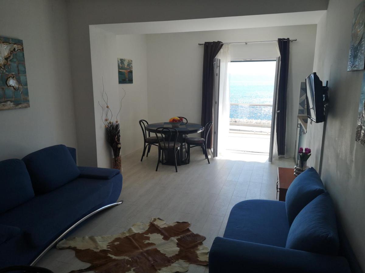 פודגורה Apartmani California מראה חיצוני תמונה