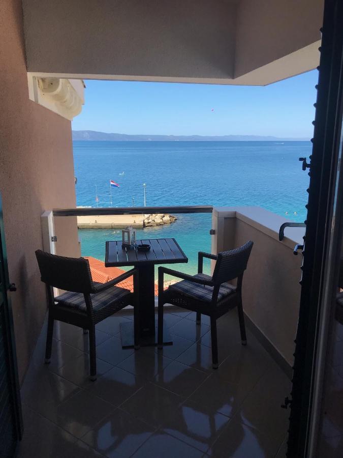 פודגורה Apartmani California מראה חיצוני תמונה